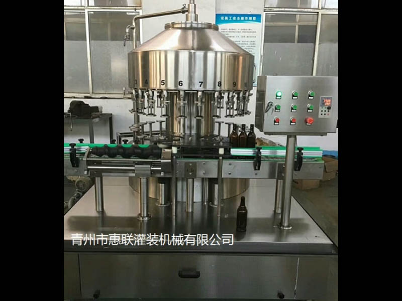 玻璃水灌裝機(jī) 玻璃水灌裝機(jī)